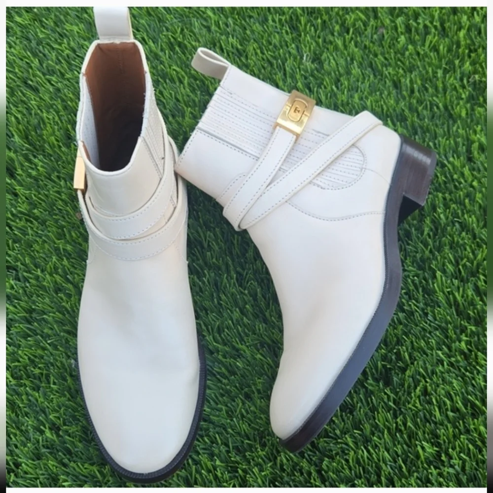 Tory Burch T-Hardware Chelsea Boot Dulce De Leche Size 7